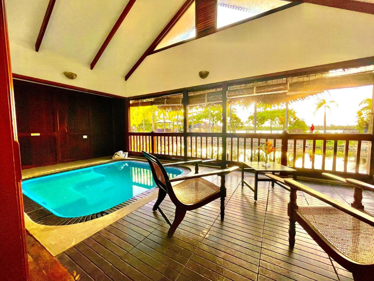 Plumeria Lake Resort & Spa Vayalār Buitenkant foto